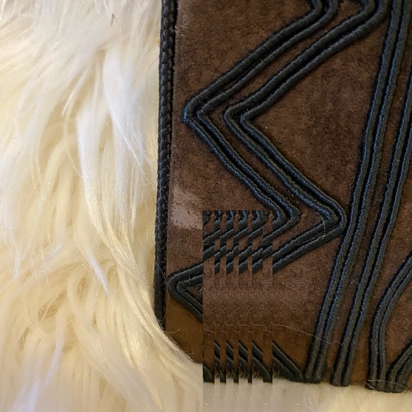 Authentic Vintage Saint Laurent Envelope Style Shoulder Bag - Picture 10 of 11